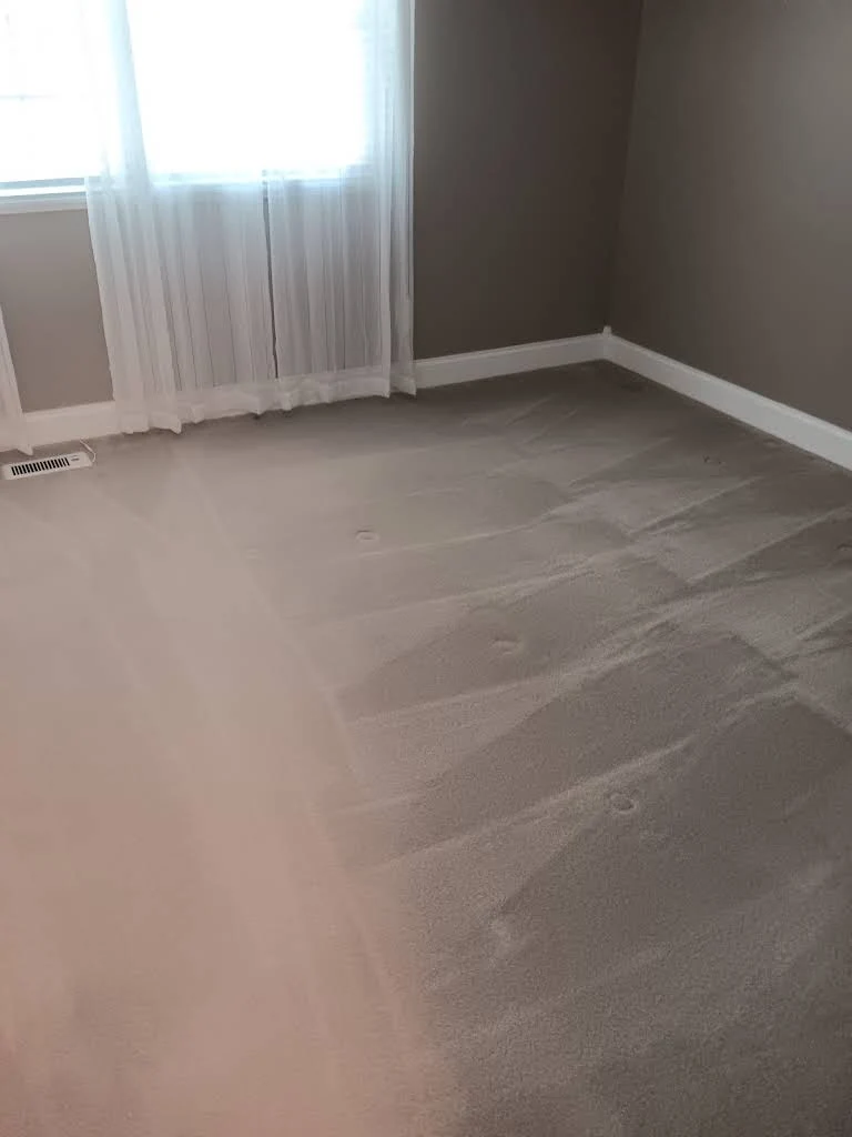 Room photograph shared by Madison’s on Google Maps.